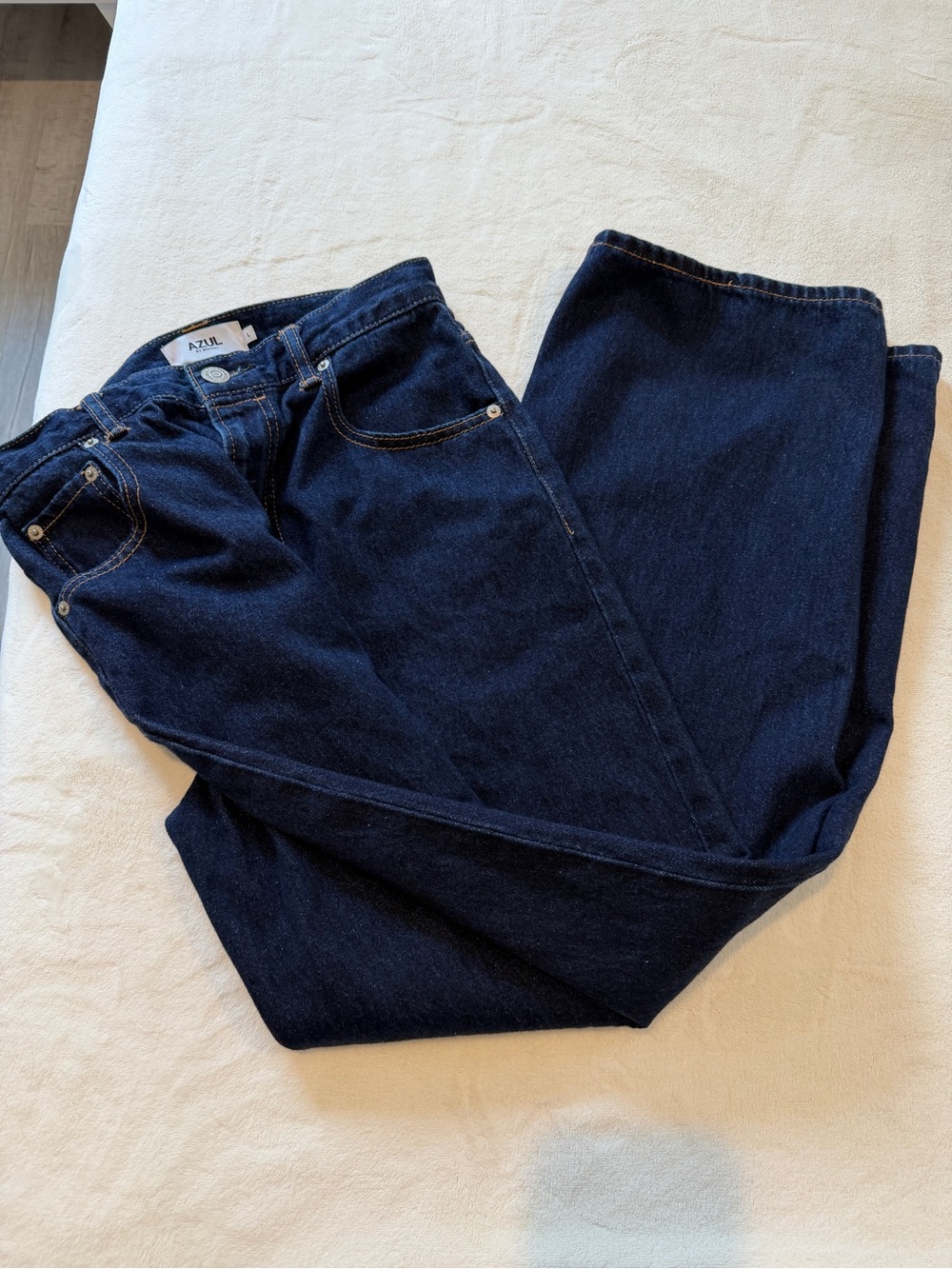 Azul by Moussy Jean - Picture 2 of 7